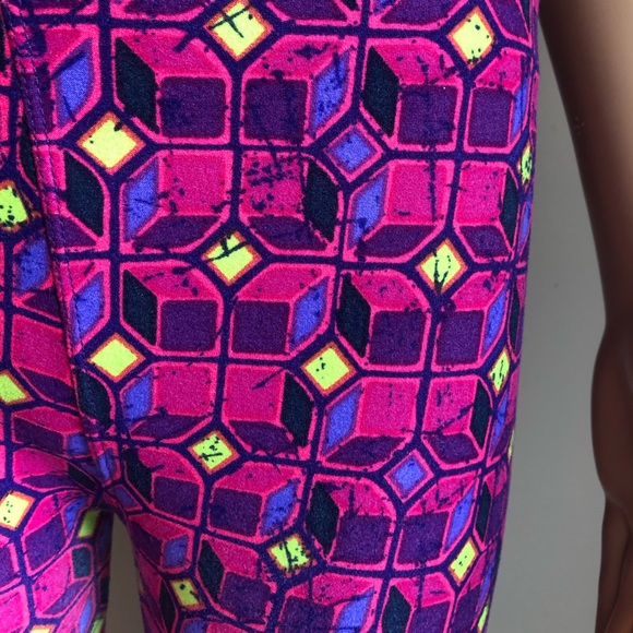 Like new - Picture 2 of 3